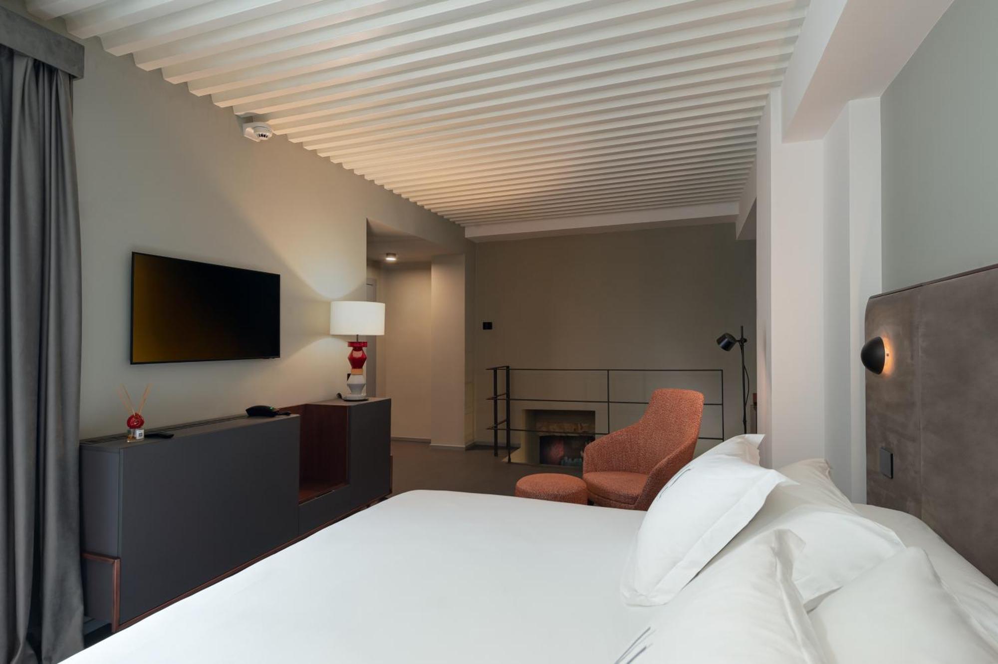 Vis Urban Suites&Spa Bari Exterior foto